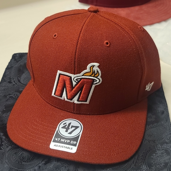 '47 Red Miami Heat Snapback - Picture 1 of 9